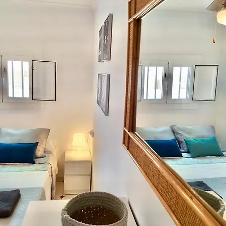 Adosado De 140m2 Con Terraza A 50 M De La Playa
