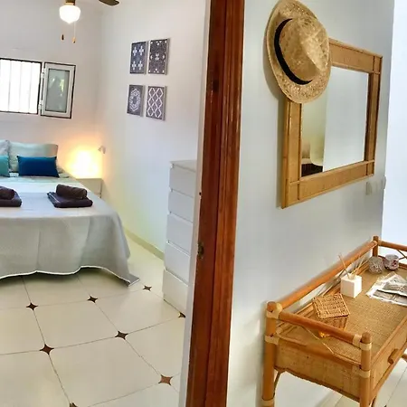 Holiday home Adosado De 140m2 Con Terraza A 50 M De La Playa