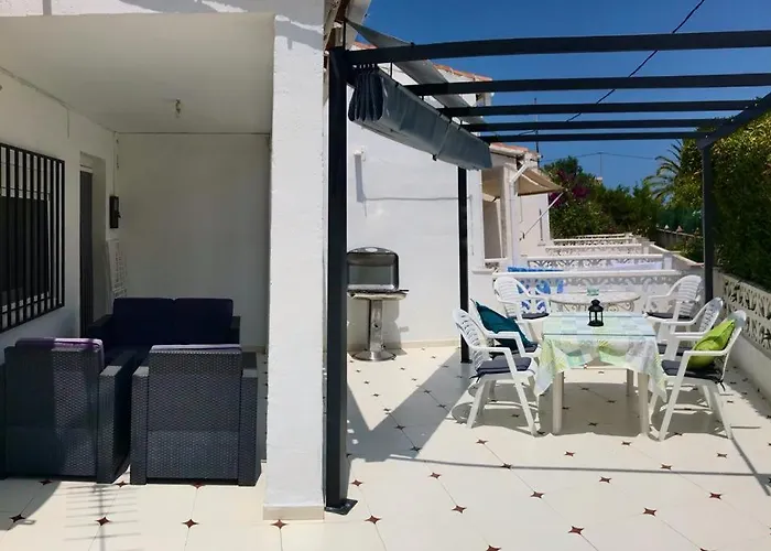 Σπίτι διακοπών Adosado De 140m2 Con Terraza A 50 M De La Playa